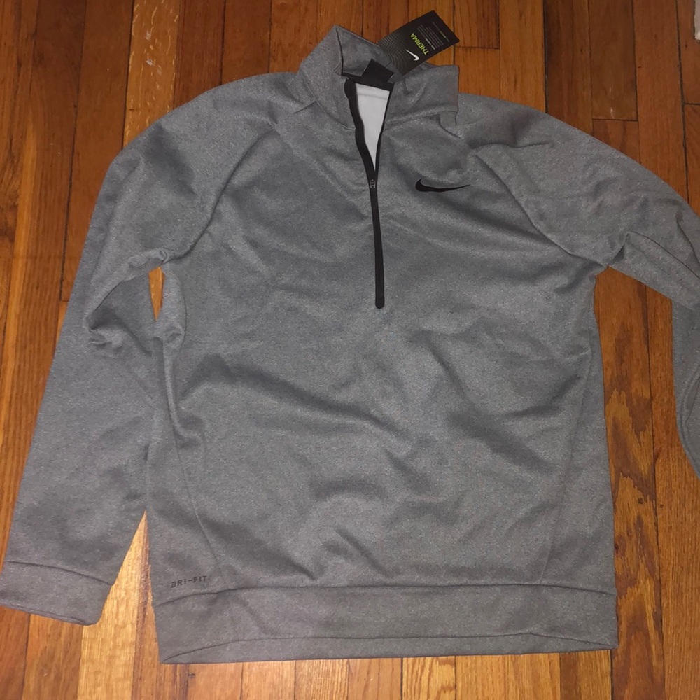 Nike dri-fit therma quarter zip